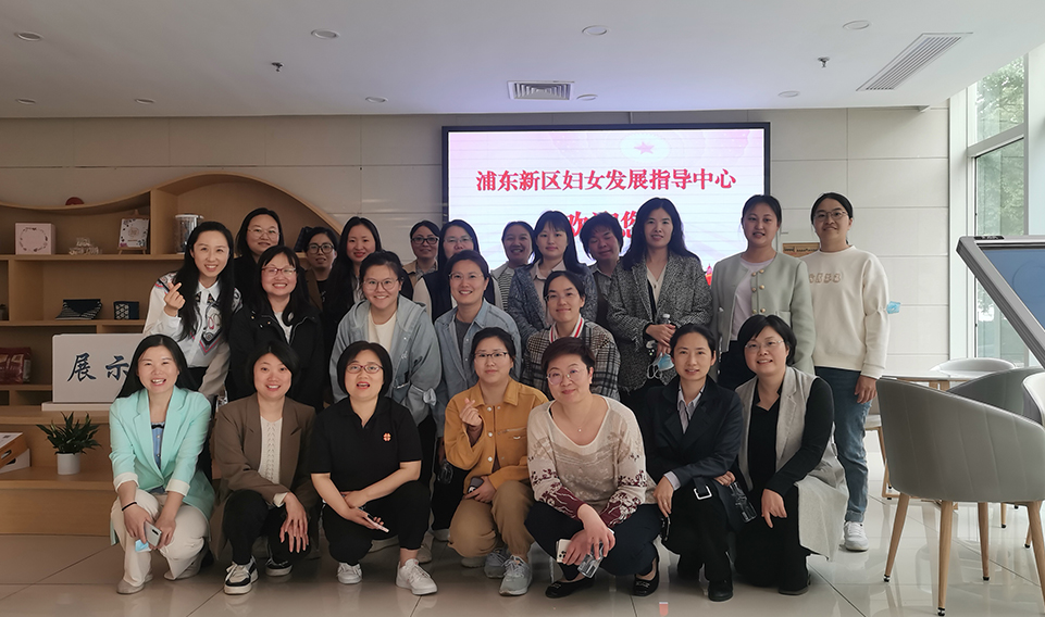 “您的健康，一家人的幸?！蹦赣H節(jié)養(yǎng)身主題活動